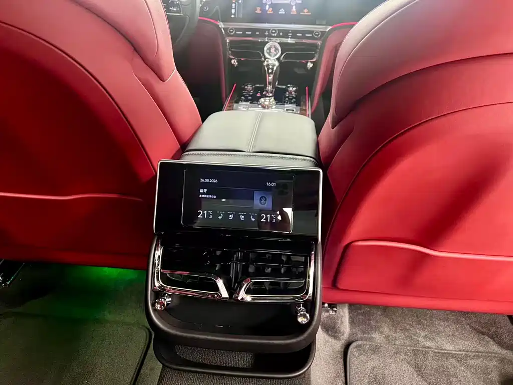 Bentley Flying Spur 2020 — фото 14