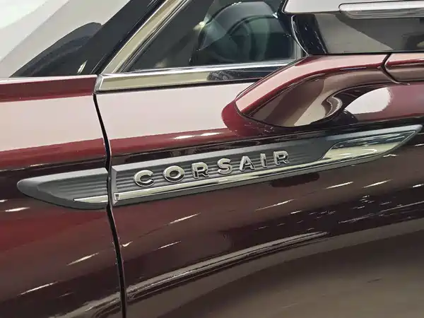 Lincoln Corsair 2021