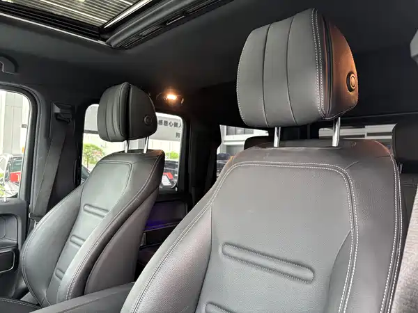 Mercedes-Benz G-Class 2024
