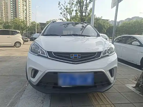 Geely Vision X1 2017