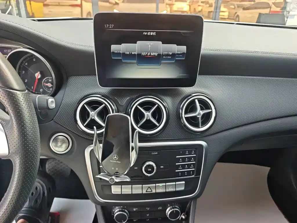 Mercedes-Benz GLA 2019 — фото 13