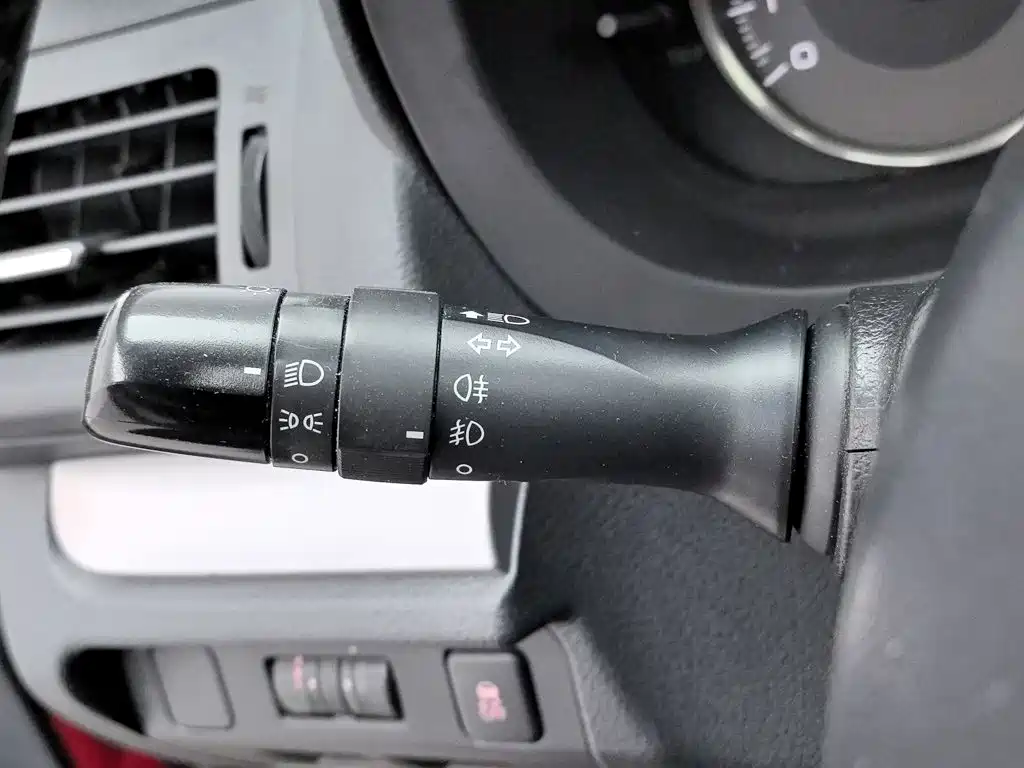 Subaru Forester 2015 — фото 21