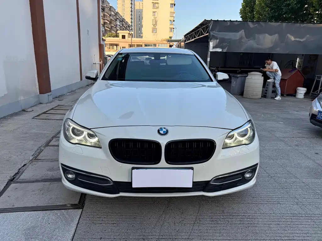 BMW 5 Series 2013