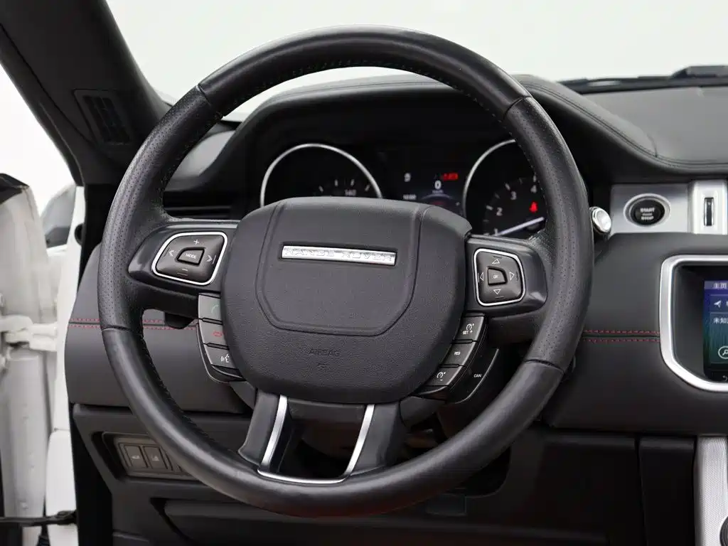 Land Rover Range Rover Evoque 2018 — фото 11