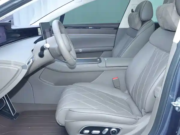 Stelato S9 2025