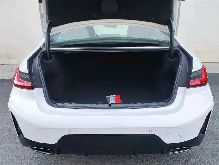 BMW 3 Series — фото 14