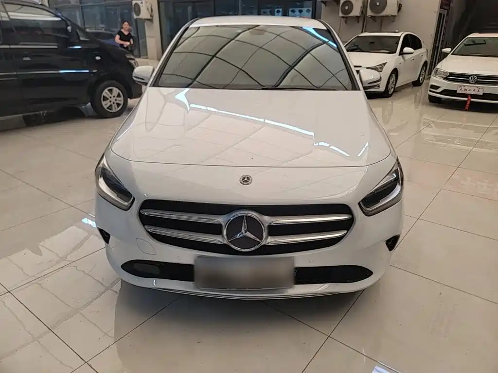 Mercedes-Benz B-Class 2020