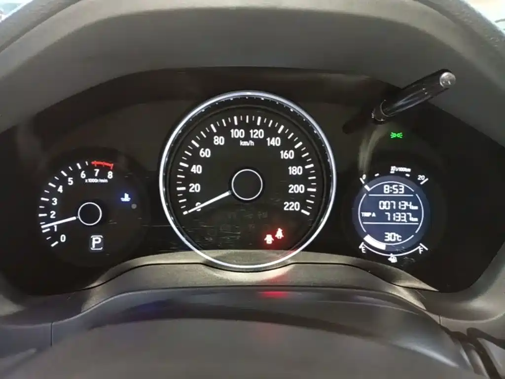 Honda Vezel 2020 — фото 12