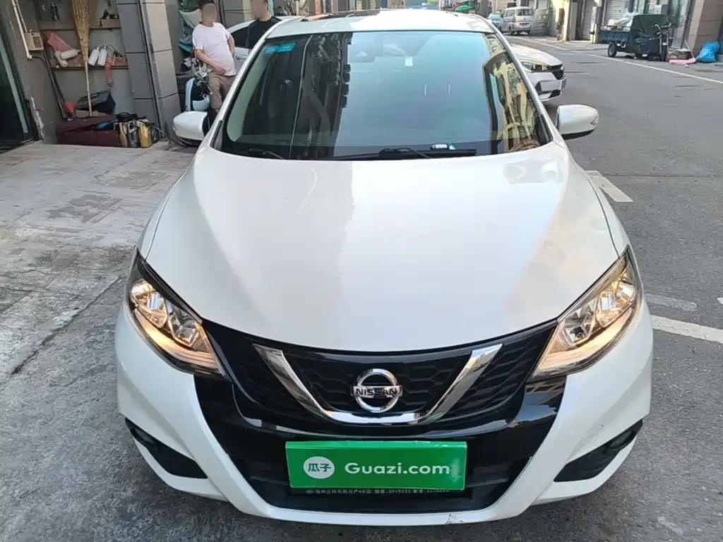 Nissan Tiida 2018