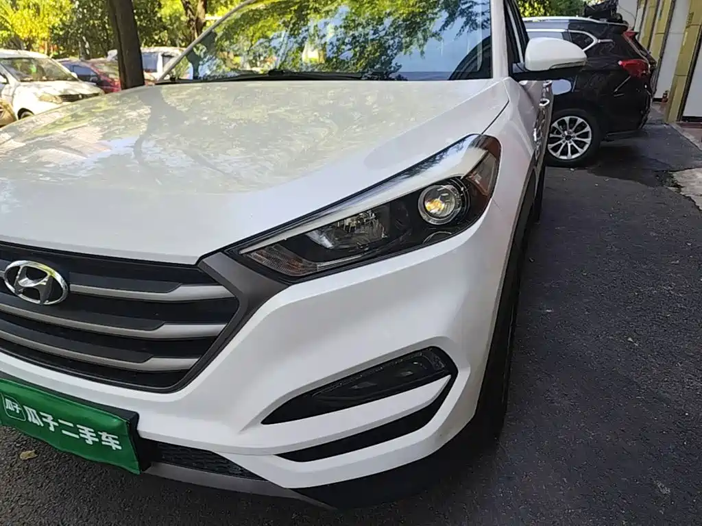 Hyundai Tucson 2016 — фото 24