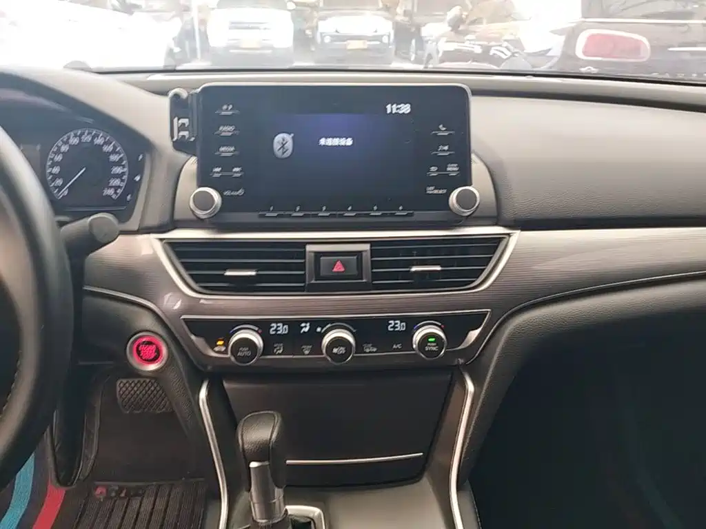 Honda Accord 2021 — фото 13