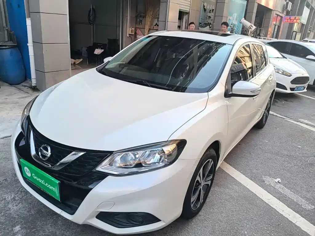 Nissan Tiida 2018