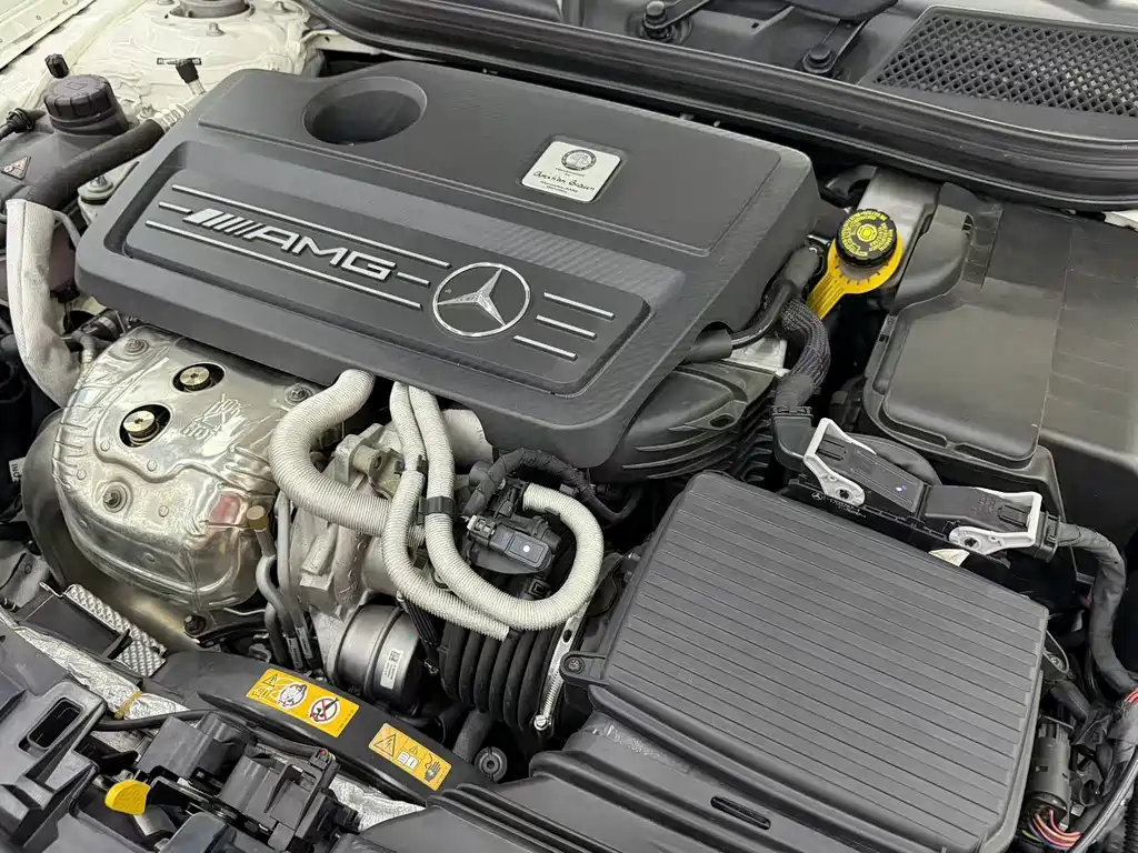Mercedes-Benz GLA AMG 2019 — фото 16