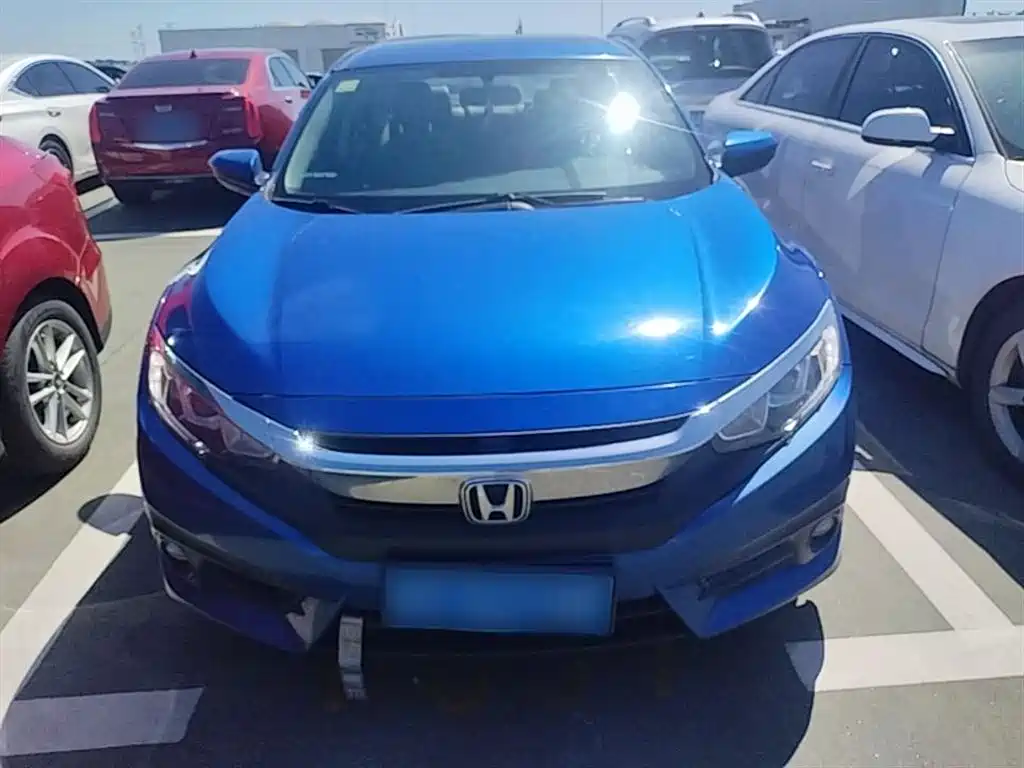 Honda Civic 2018 — фото 3
