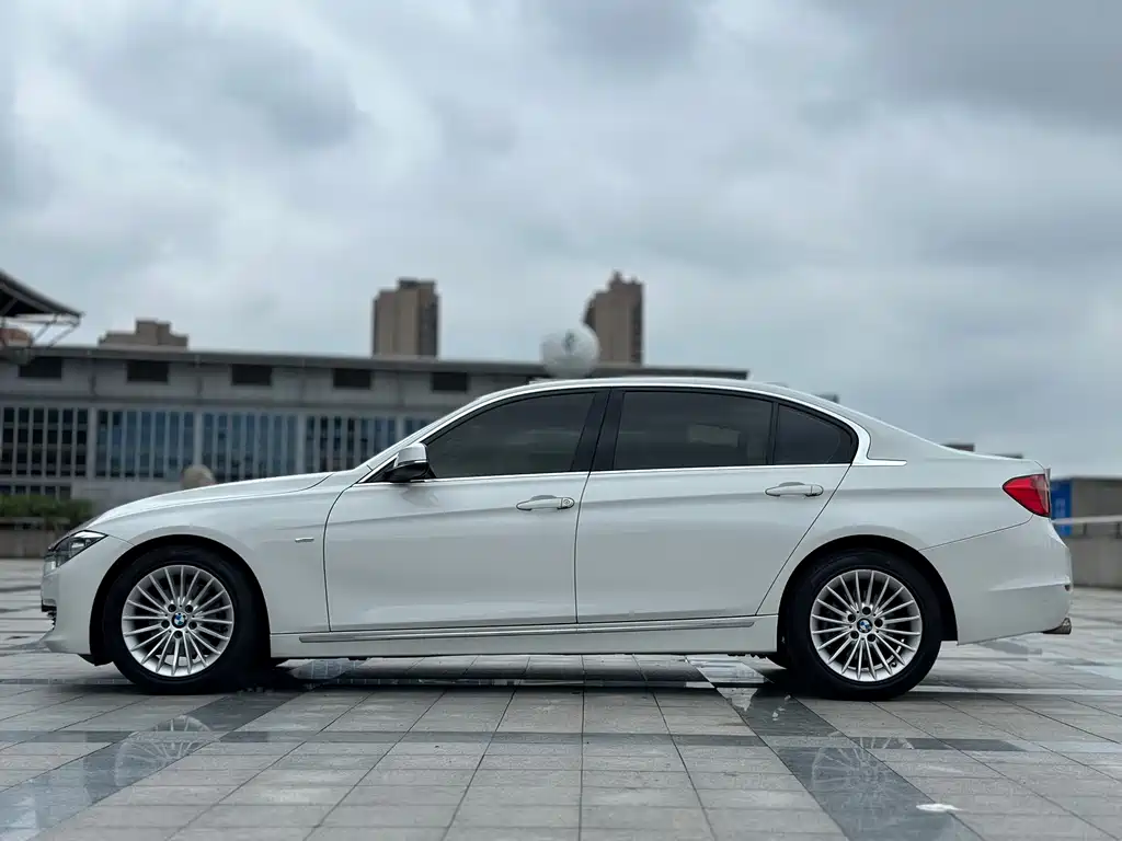 BMW 3 Series 2015 — фото 4