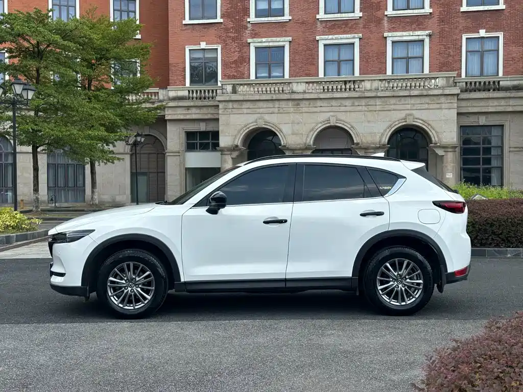 Mazda CX-5 2017 — фото 14