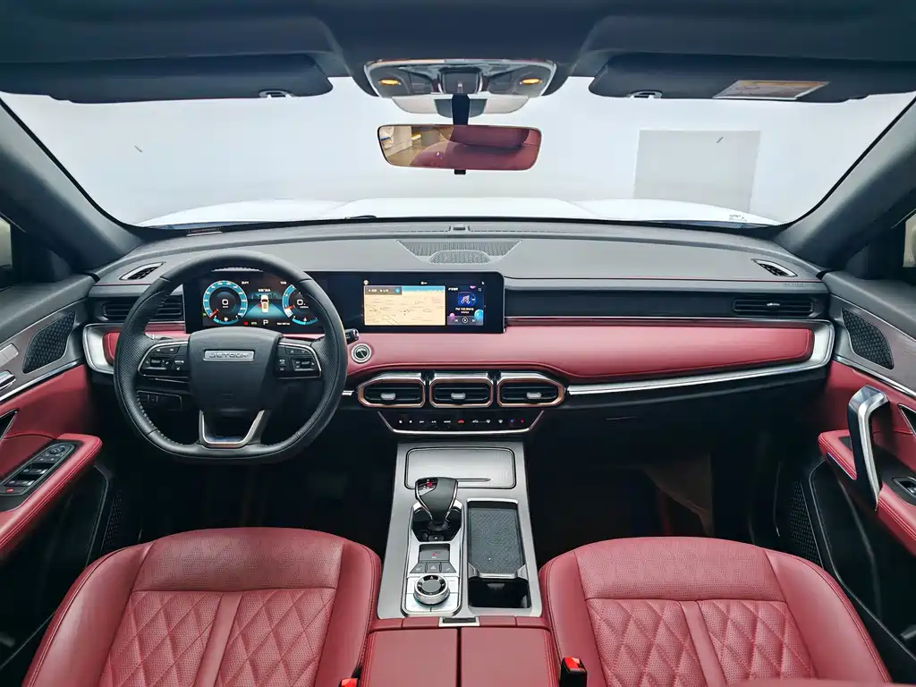 Jetour X70 PLUS 2024 — фото 15