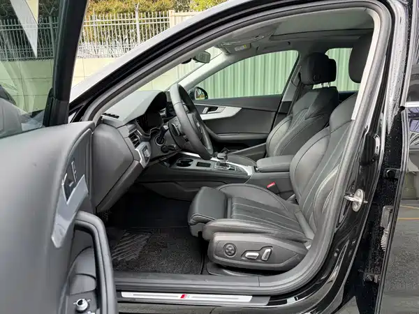Audi A4L 2024