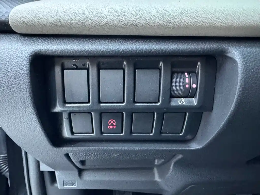 Subaru Forester 2022 — фото 10