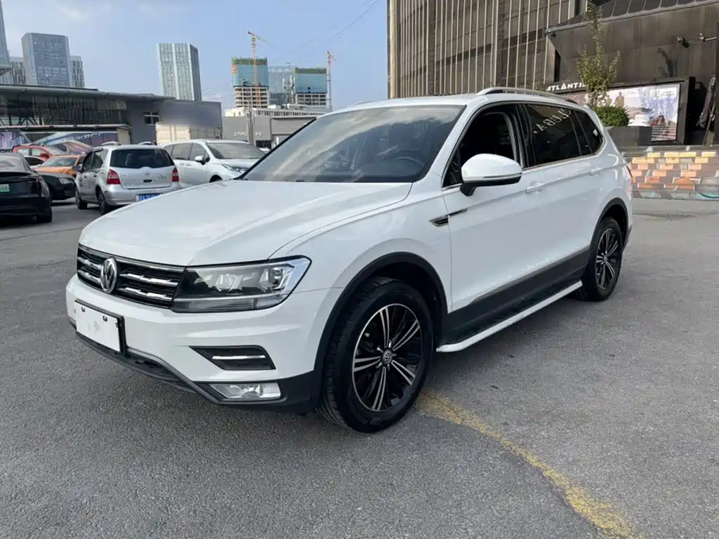 Volkswagen Tiguan L 2020