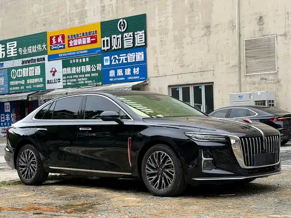 Hongqi H5 2025