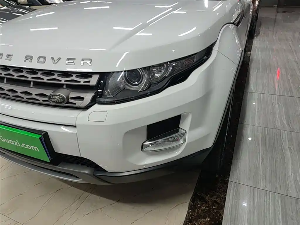 Land Rover Evoque 2016 — фото 24