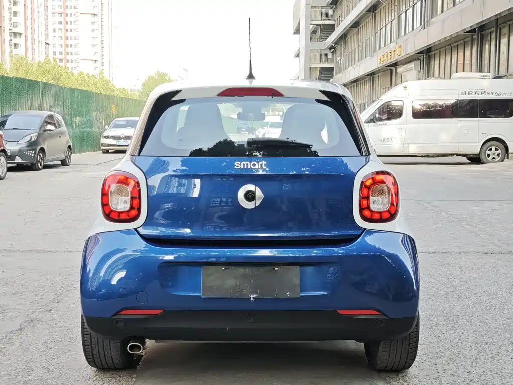 smart Forfour 2017 — фото 8
