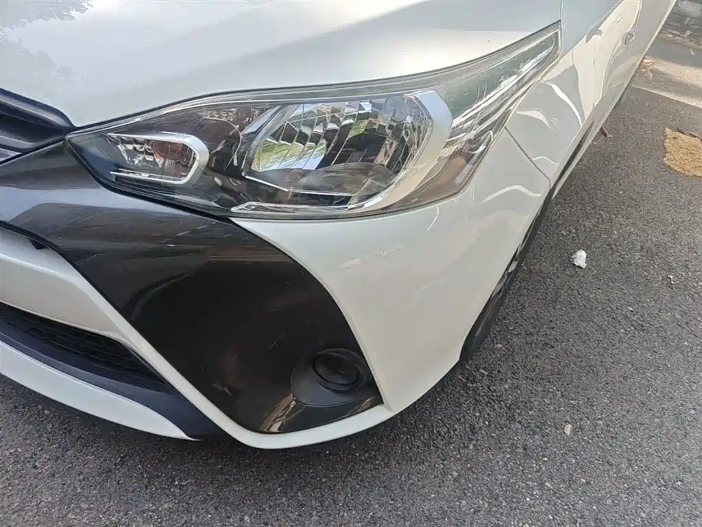 Toyota Yaris L 2019 — фото 24