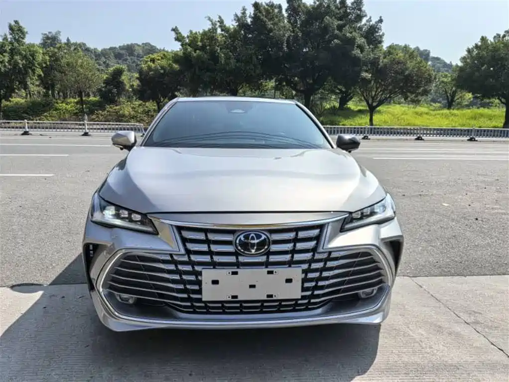 Toyota Avalon 2025 — фото 2