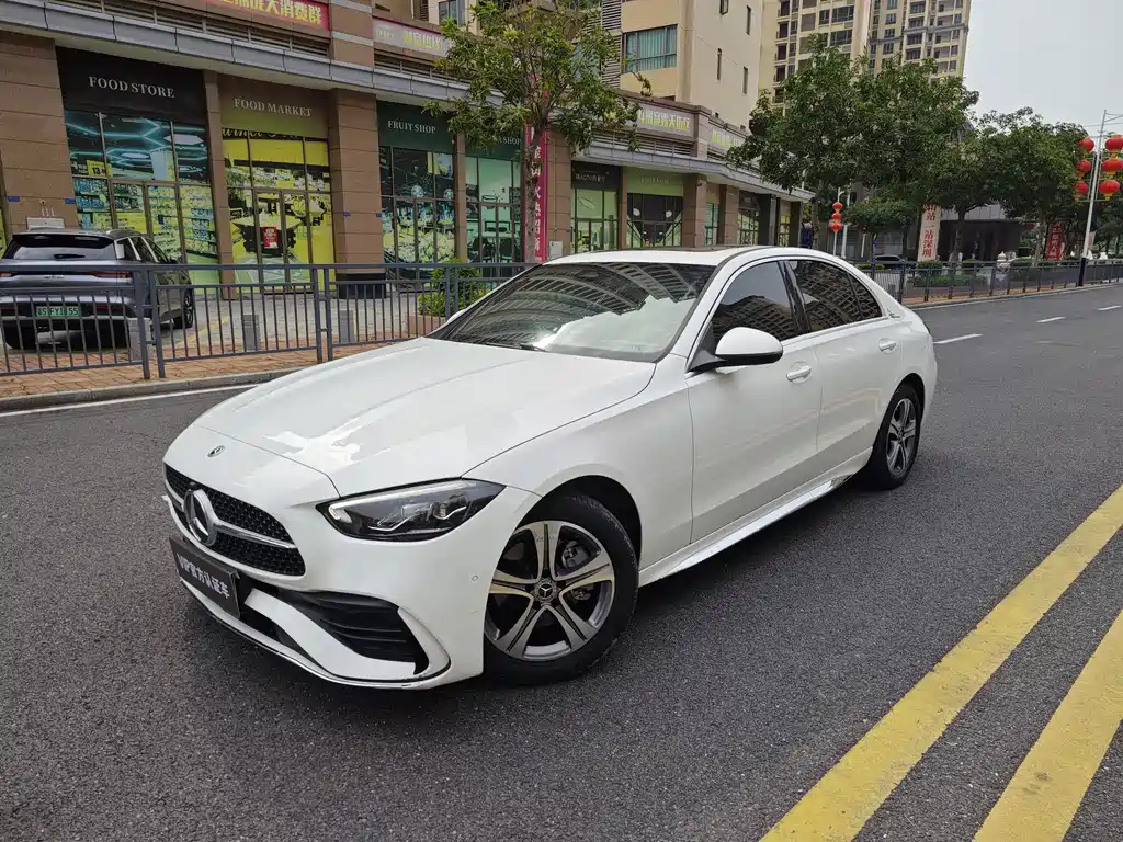 Mercedes-Benz C-Class 2022 — фото 1