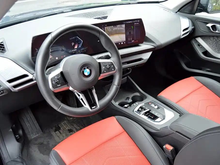 BMW 2 Series 2025 — фото 10