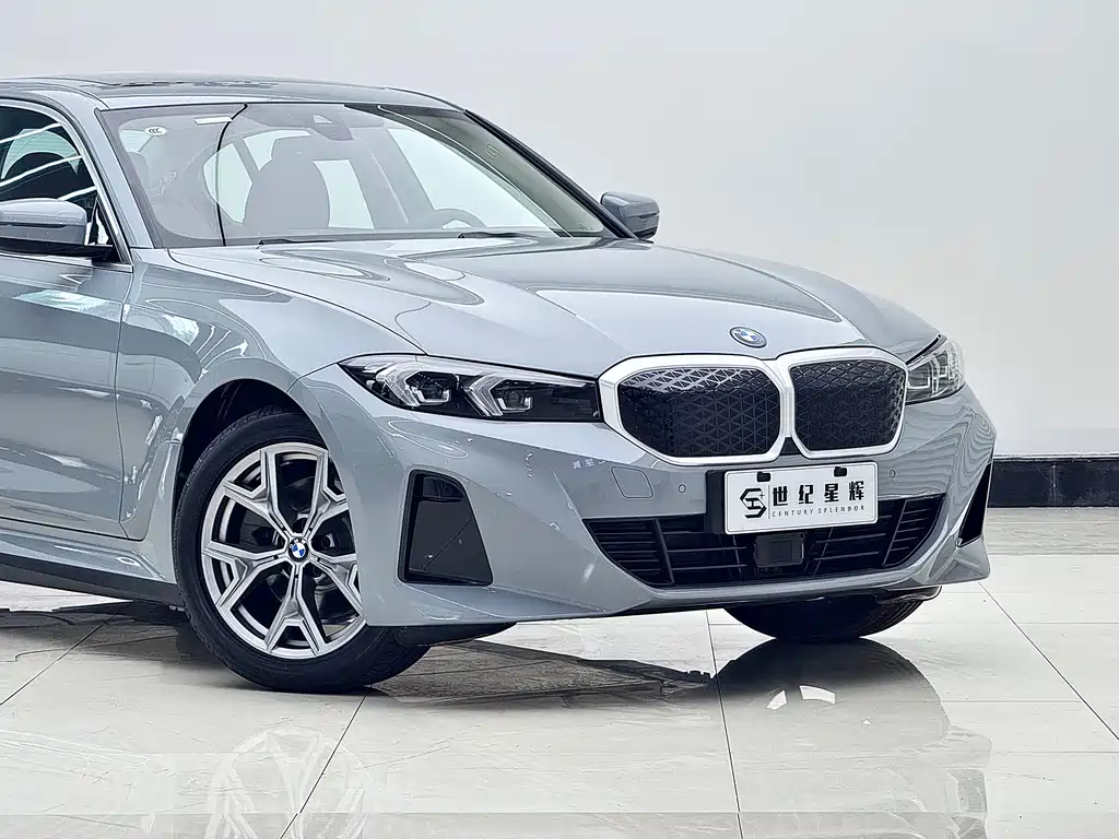 BMW i3 2025