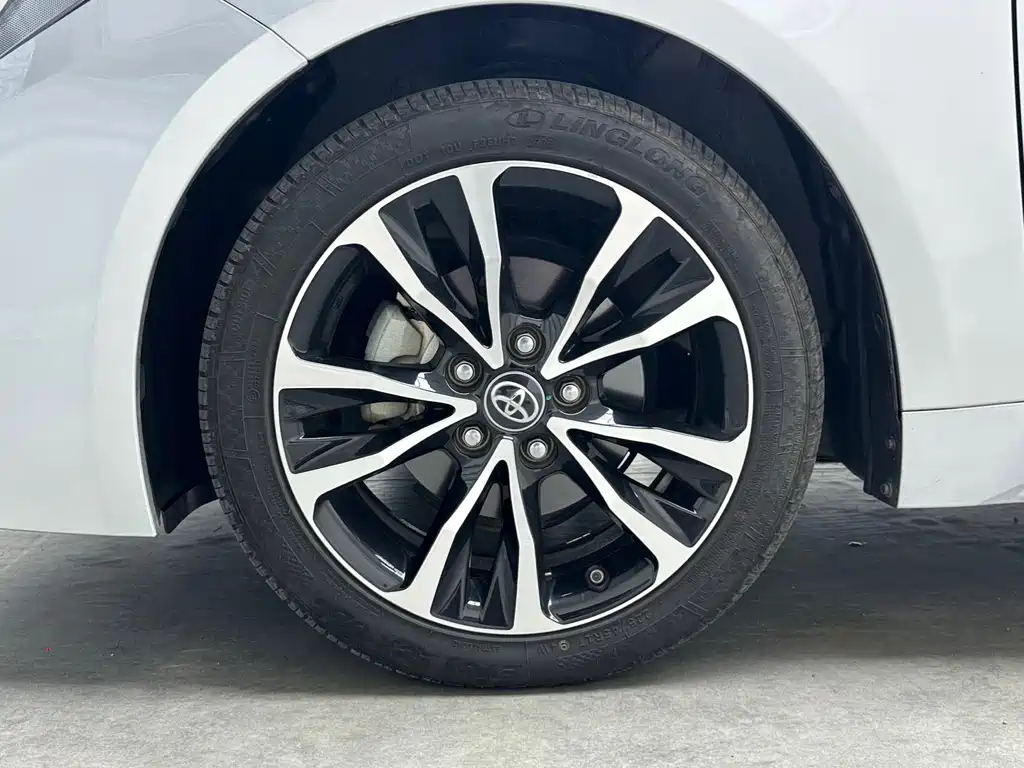 Toyota Levin 2022 — фото 16