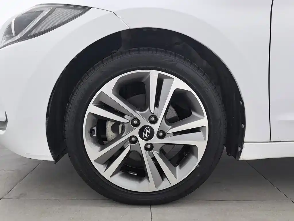 Hyundai Celesta 2016 — фото 17