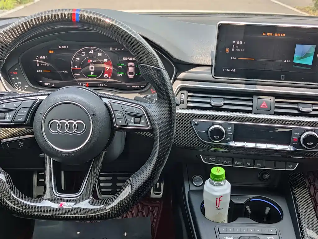 Audi A4L 2019