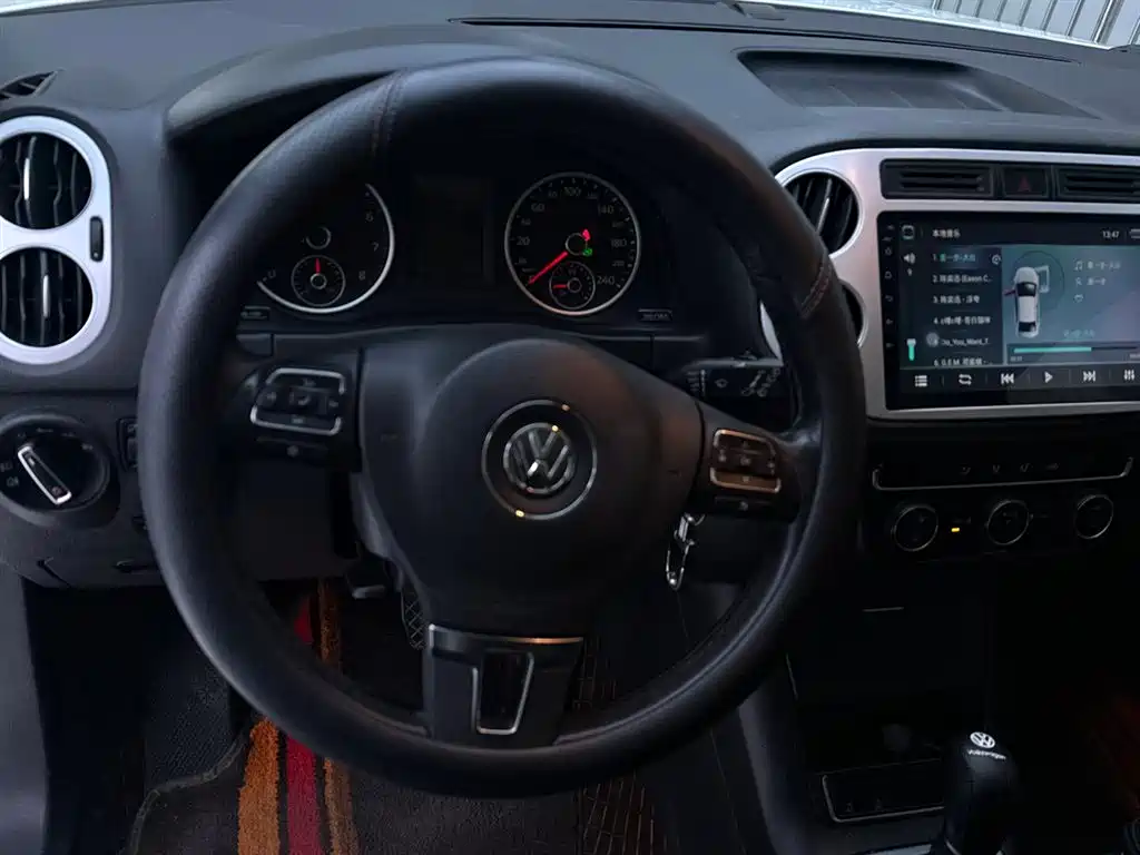 Volkswagen Tiguan 2017 — фото 20