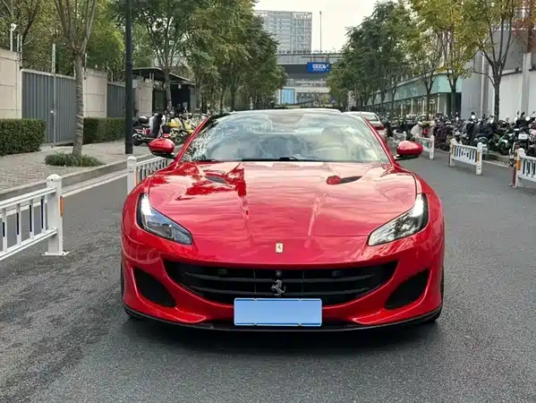 Ferrari Portofino 2019