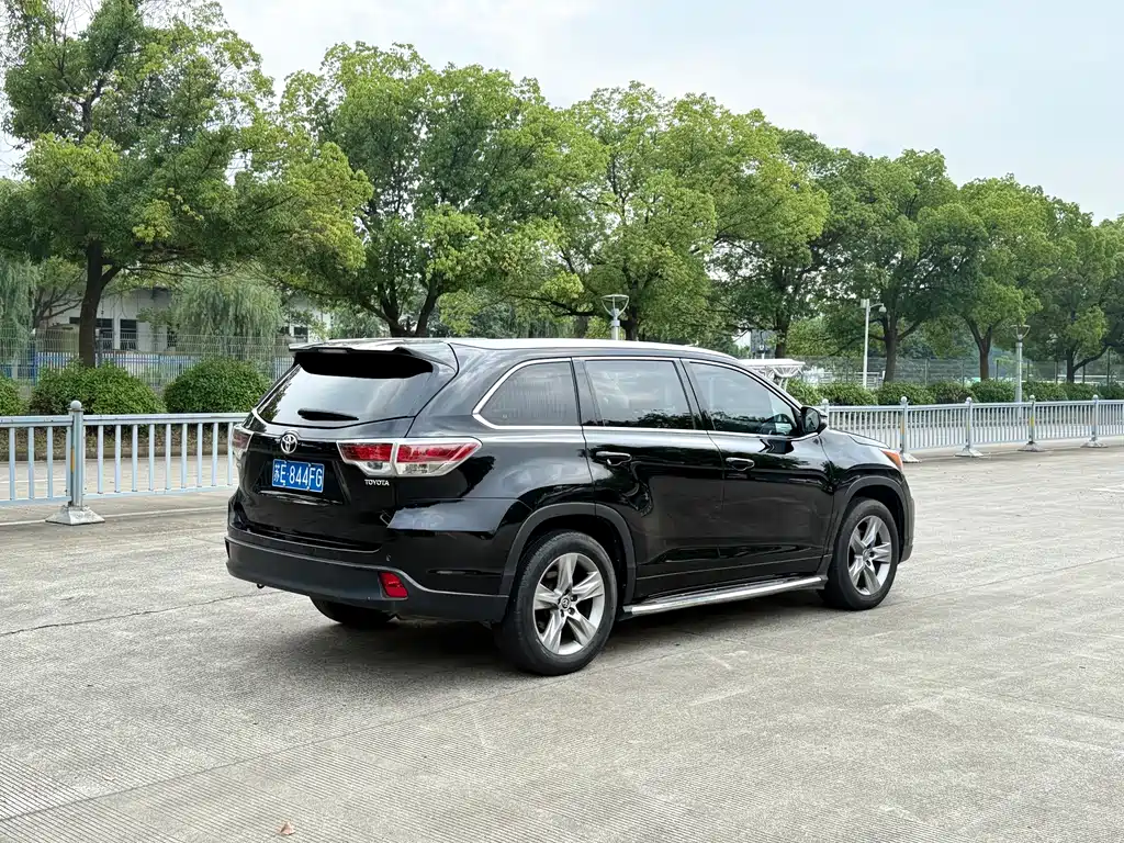 Toyota Highlander 2017