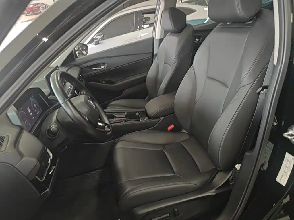 Honda Inspire 2025 — фото 15