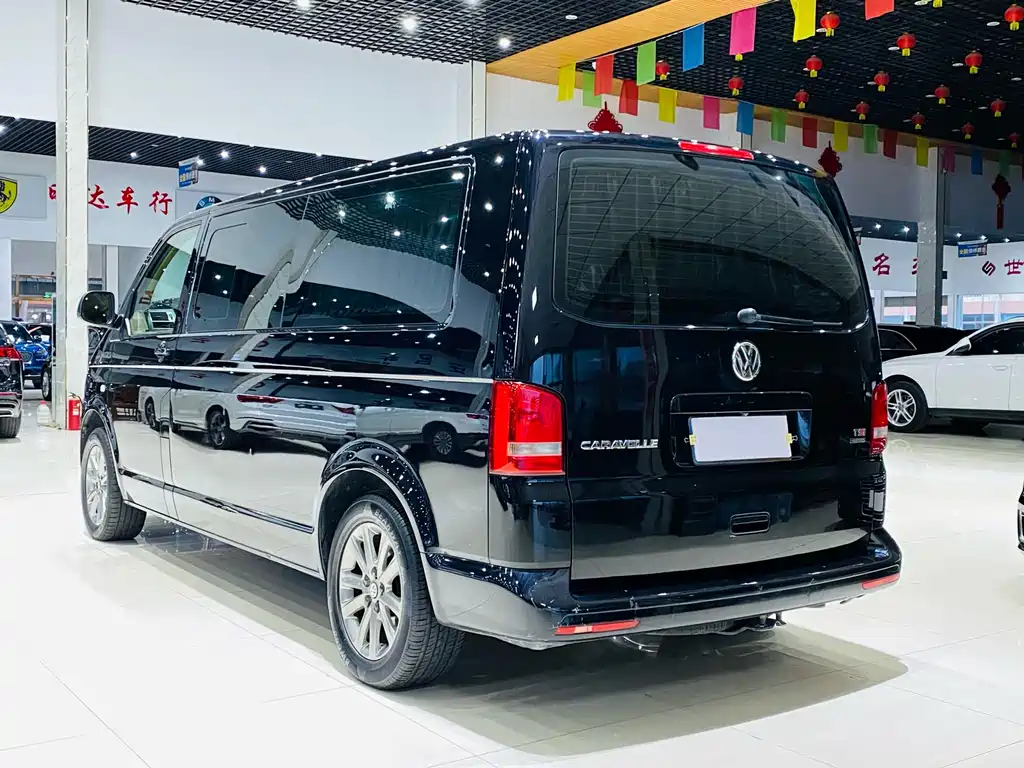 Volkswagen Caravelle 2016 — фото 4
