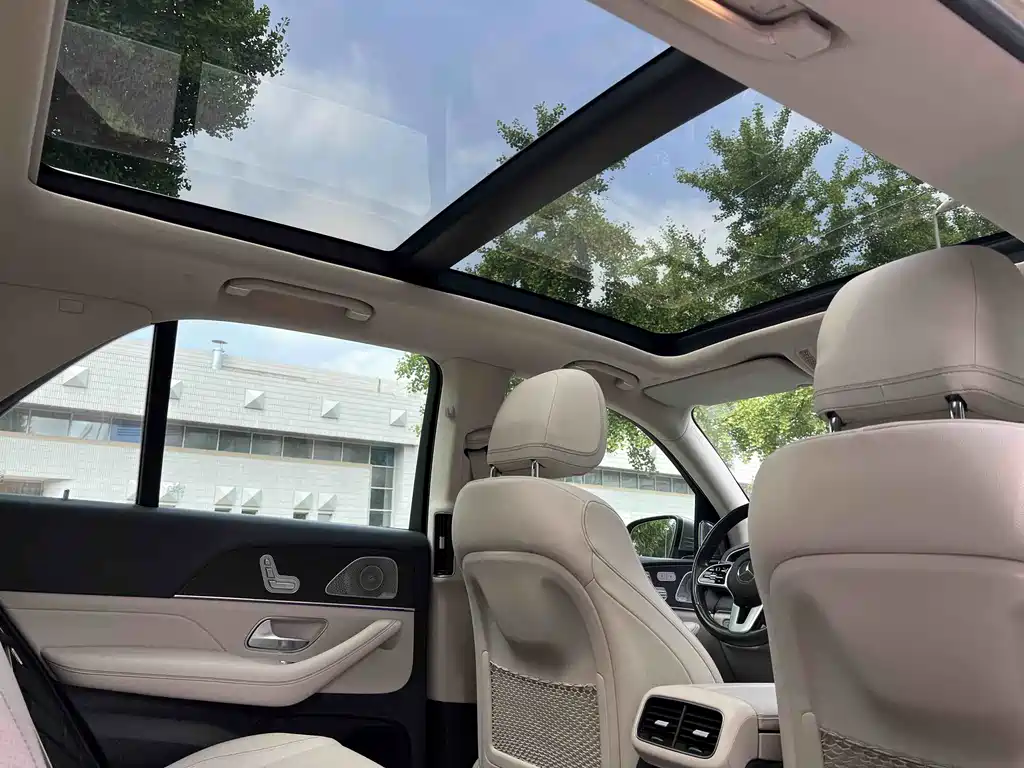 Mercedes-Benz GLE 2019 — фото 22
