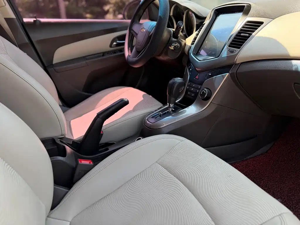 Chevrolet Cruze 2015 — фото 4