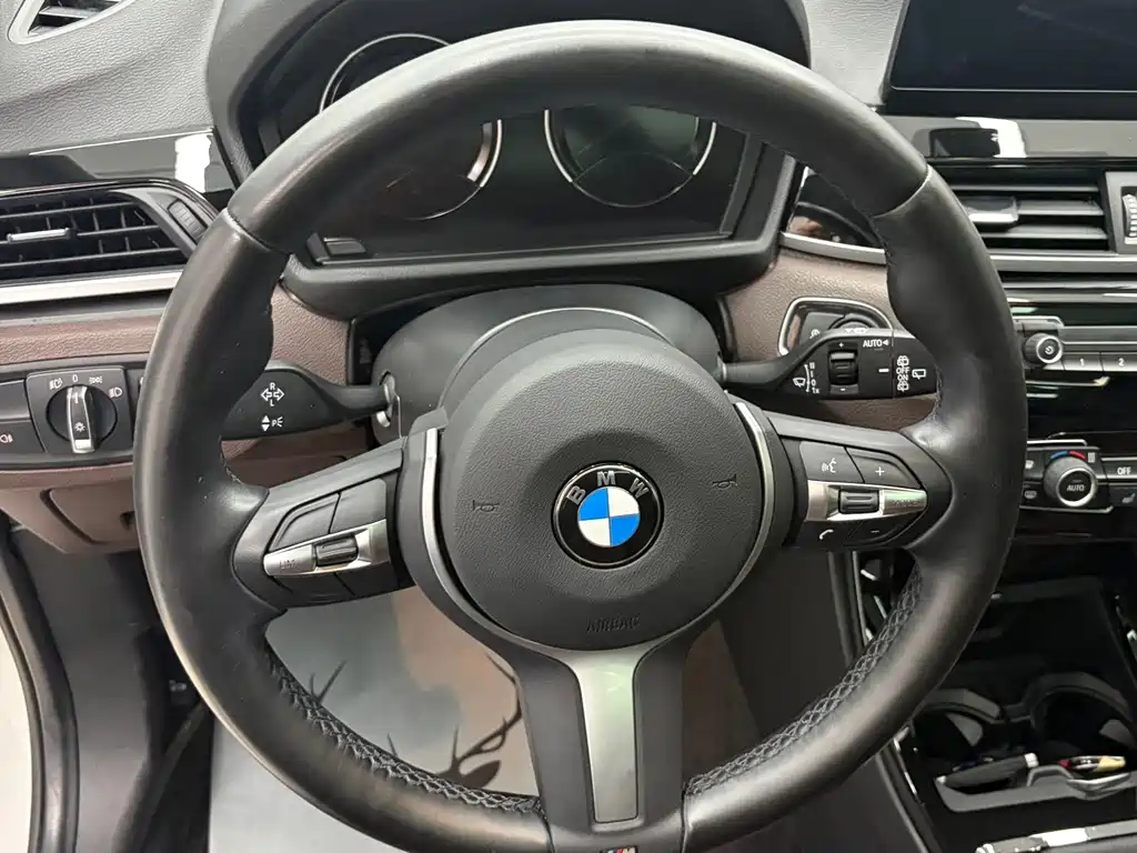 BMW X1 2023 — фото 9