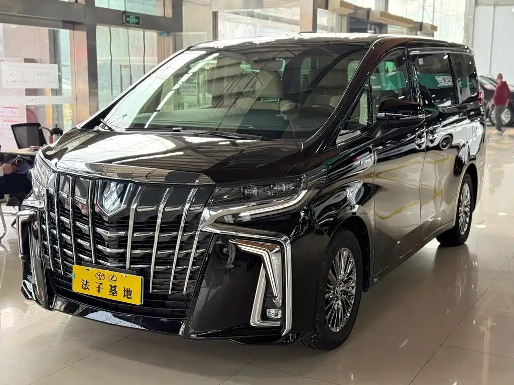 Toyota Alphard 2020 — фото 4