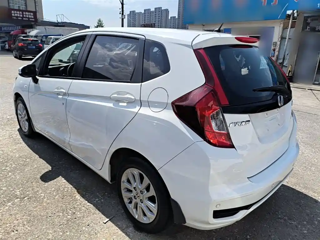 Honda Fit 2019 — фото 5