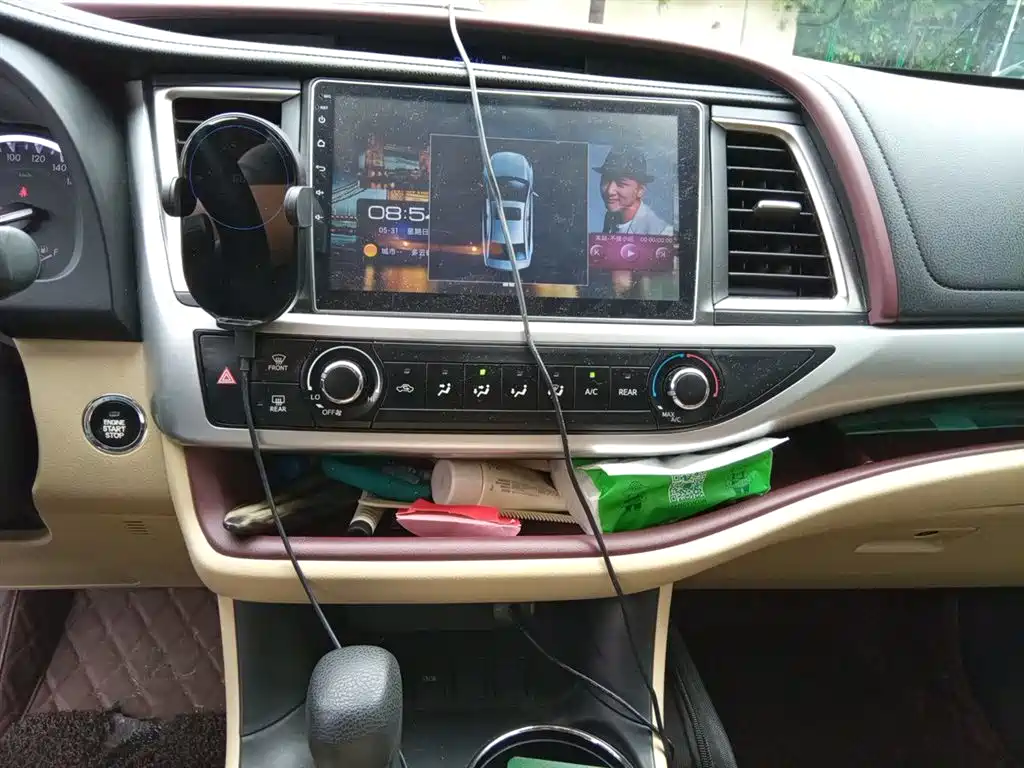 Toyota Highlander 2016 — фото 14