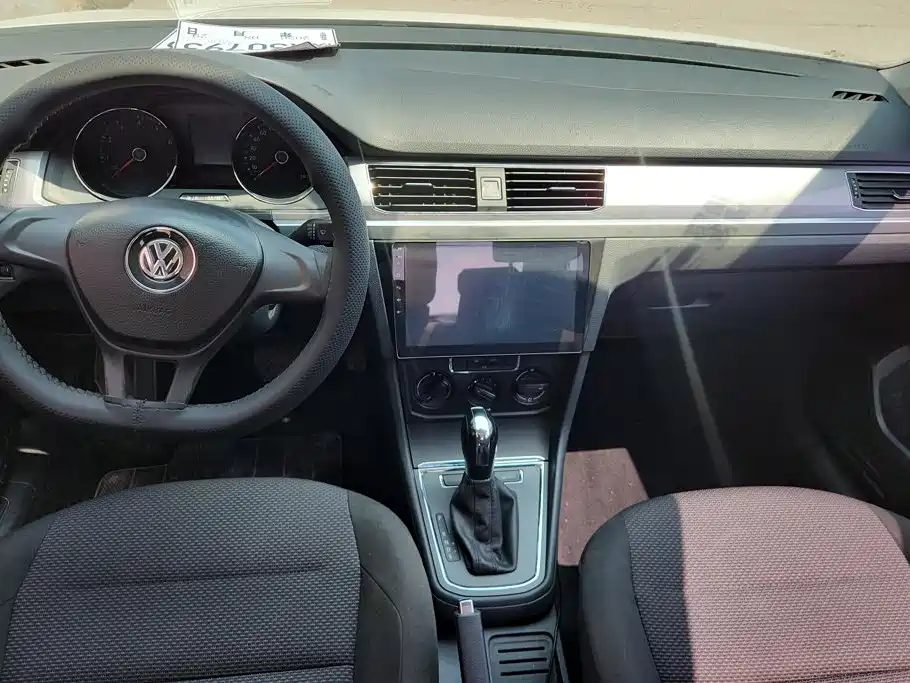 Volkswagen Bora 2018 — фото 12