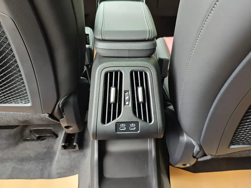 BMW X1 2025 — фото 18