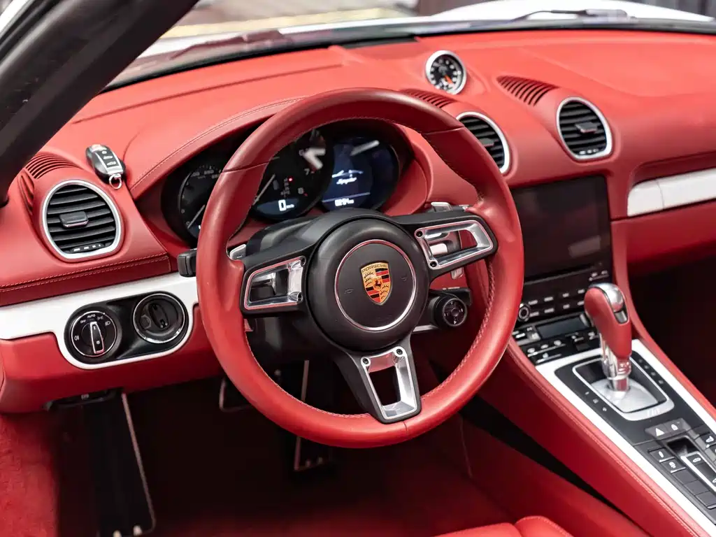 Porsche 718 2022 — фото 13