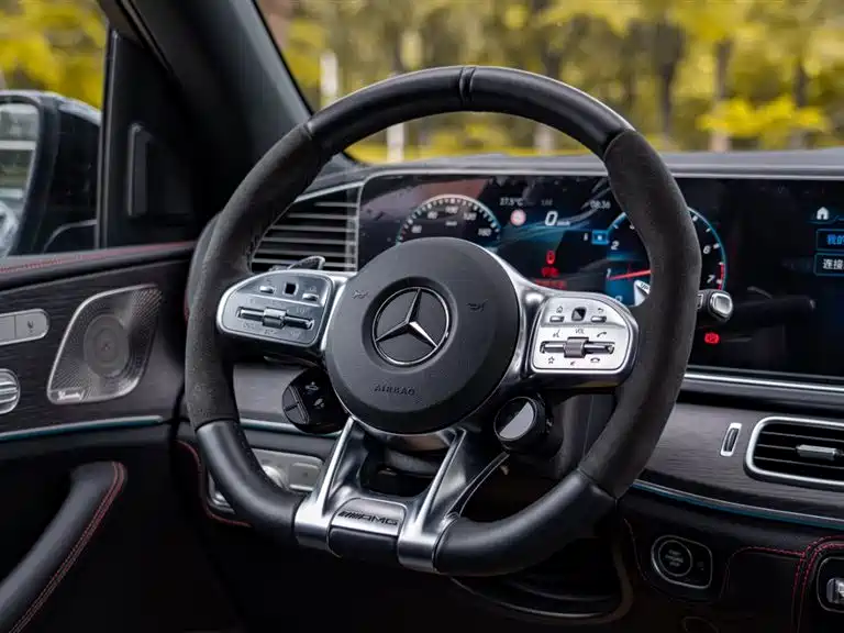 Mercedes-Benz GLE AMG — фото 6